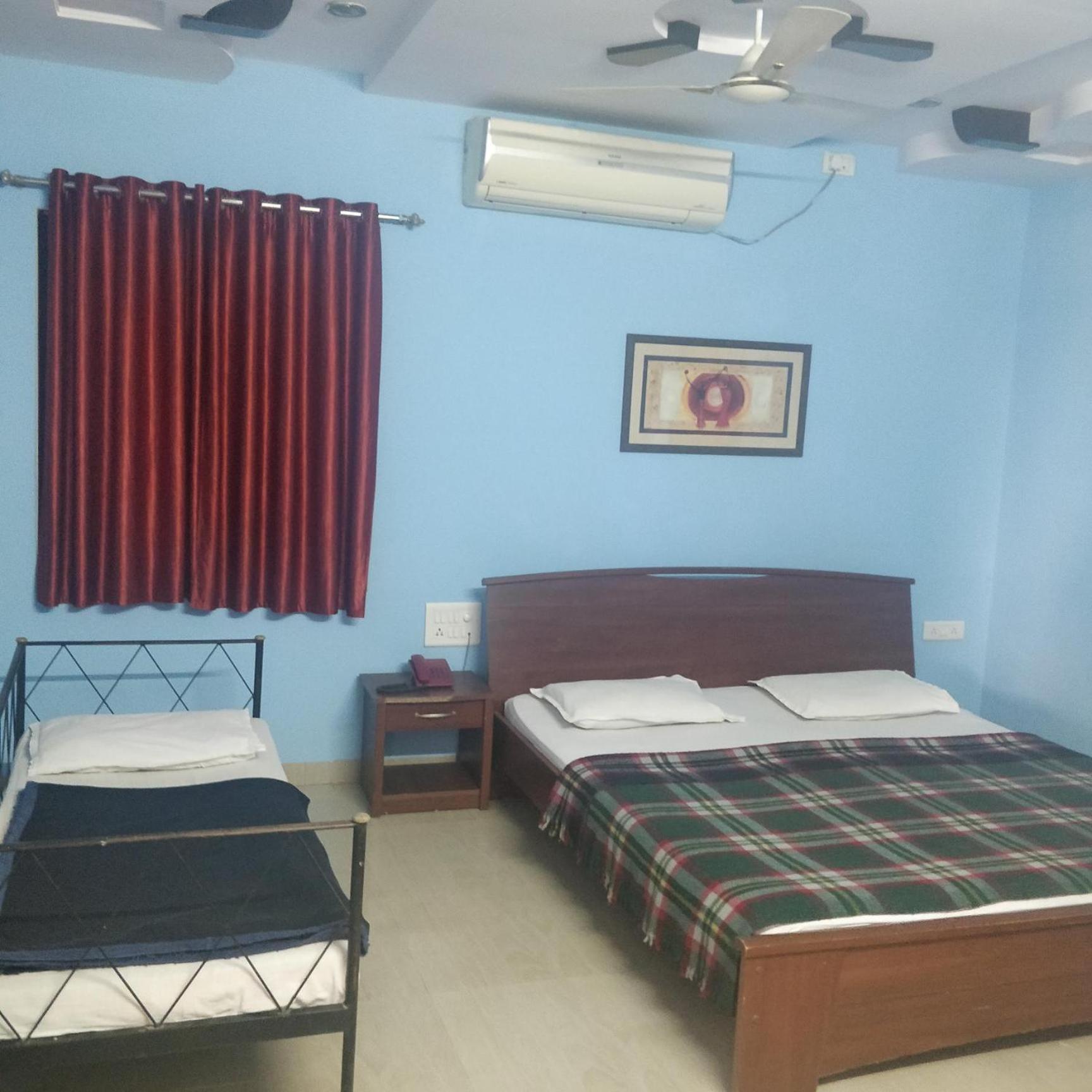 Hotel Delta Executive Shirdi Exterior photo