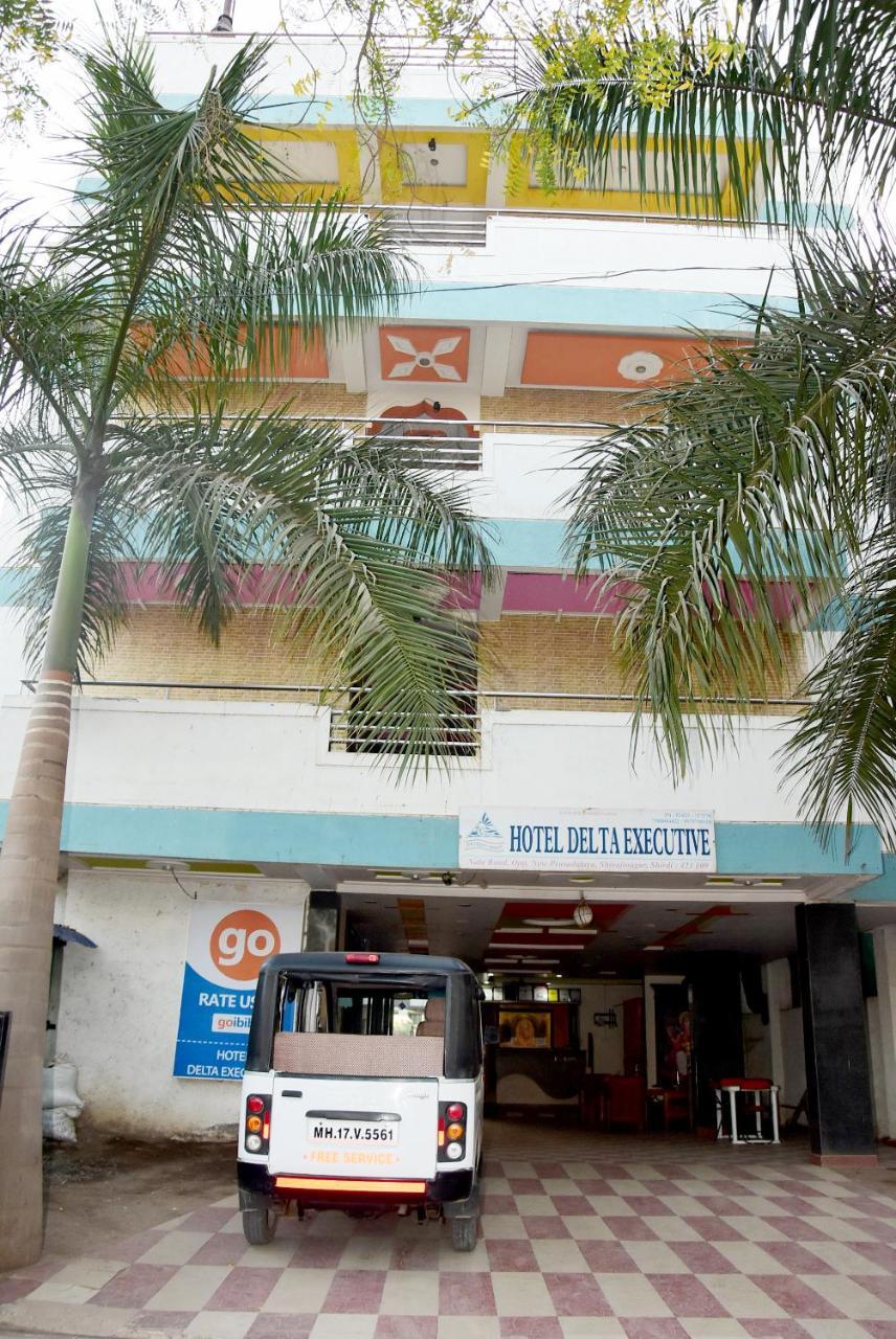 Hotel Delta Executive Shirdi Exterior photo