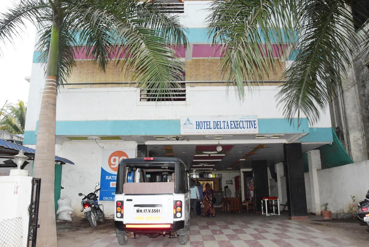 Hotel Delta Executive Shirdi Exterior photo